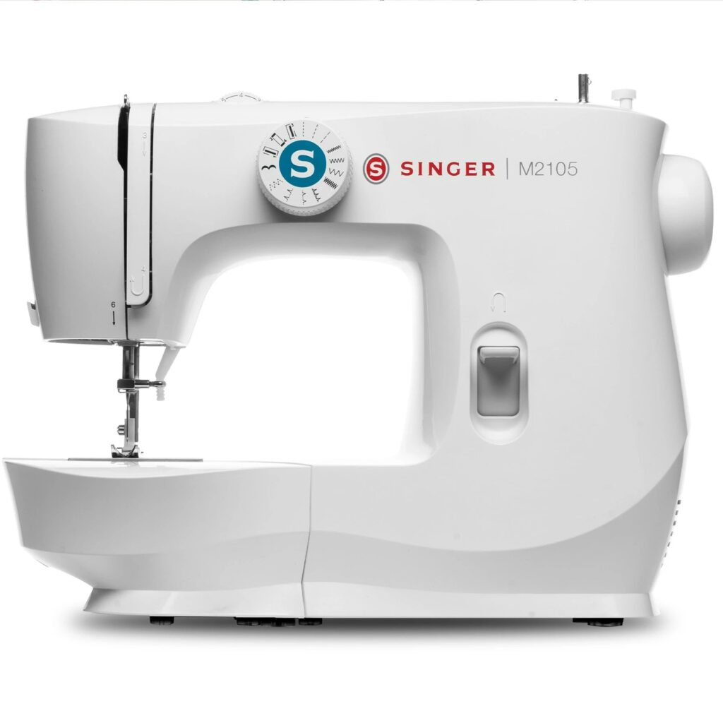 SINGER MACHINE A COUDRE + MEGABOX